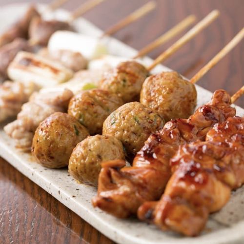 Assorted Yakitori platter of 8 pieces (Mizuno, Zuri, Tsukune, Negima)