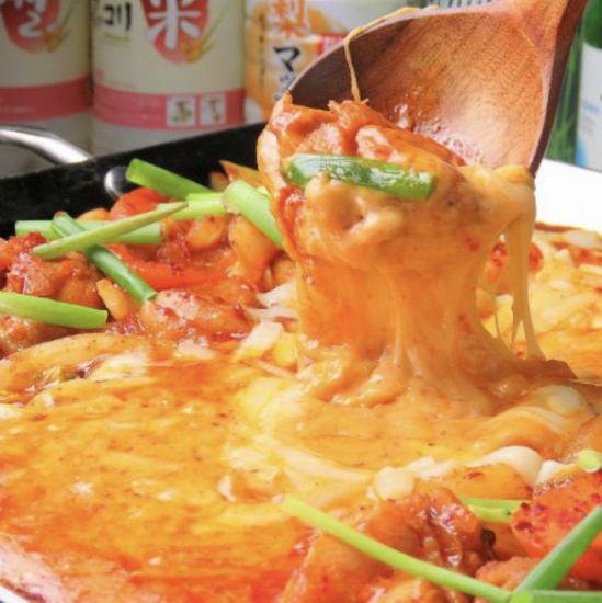 7 dishes with cheese dak galbi with 2 kinds of cheese + 2 hours [all-you-can-drink] 4,000 yen