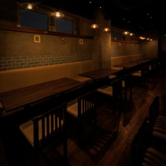 22名様用宴会席。接待や会社の飲み会とオフィシャルなシーンでもご利用いただけます。