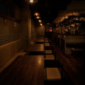 ご宴会から接待まで幅広くご利用いただけます。最大46名様の貸切席は会社のご宴会・ご家族やご友人との飲み会・女子会や誕生日会にぴったりの空間となっております。