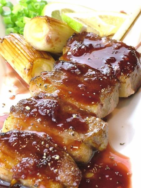 一本一本に想いを込めて焼き上げるこだわりの串