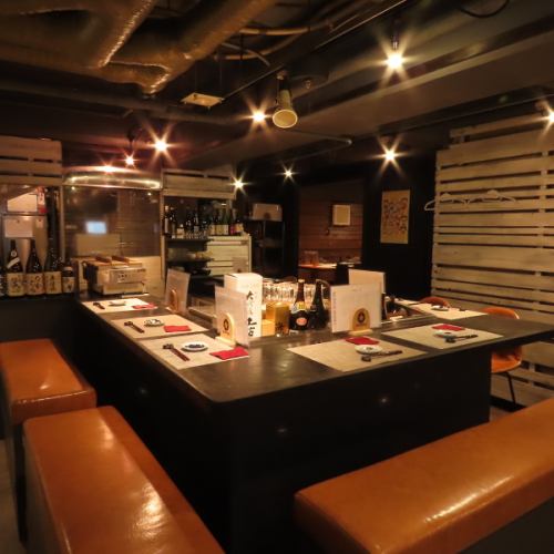 《駅近の日本酒バー》カウンター席でじっくり味わう夜♪