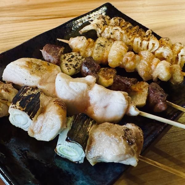 【選べる味わい】焼き鳥5点盛り◆鶏と豚のねぎま串や皮など