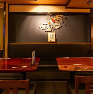 店内のフロアでは20名前後の貸切宴会可!