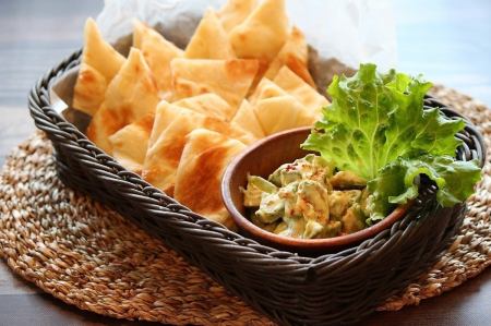baby naan with avocado dip