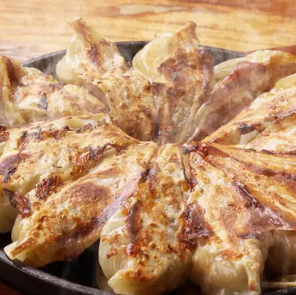 焼餃子 6ヶ《やきギョウザ》