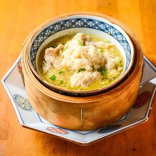 鶏もものショウガ蒸し