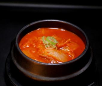 kimchi tomato jjigae