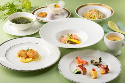 4～6月/平日ランチ限定　スペシャルランチコース　1ドリンク付き！￥3,960 （税込） 