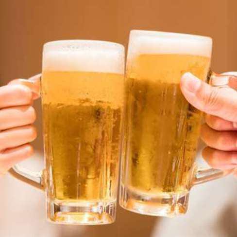 从祝酒到闭幕，您可以选择各种各样的饮品。