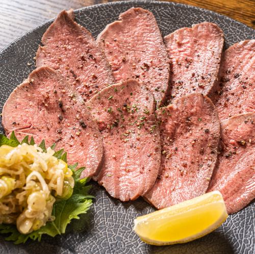 【低温調理】究極の牛タンネギ塩◆自家製ダレで味わう柔らか食感