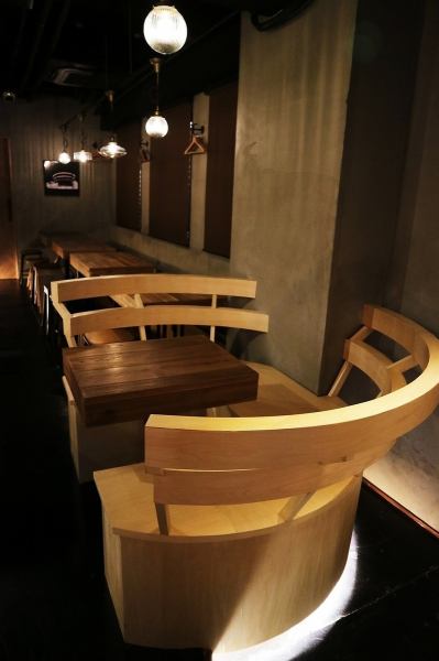 We have seats that embody the Oshimachi concept!