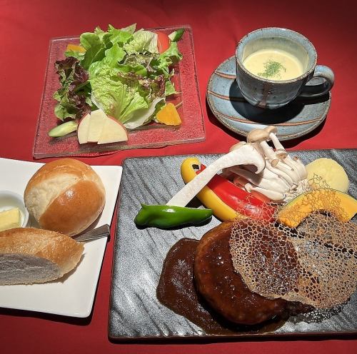 【推荐午餐和晚餐♪】人气汉堡套餐2,480日元♪