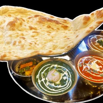 三重咖喱(套餐)2000日元(含税)饮料(含酸奶昔)