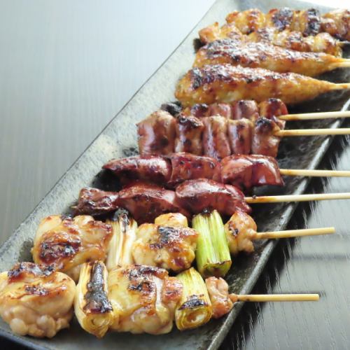 当店自慢の炭火焼鳥！1本1本丁寧に仕込んだこだわりの焼鳥を是非ご堪能下さいませ☆