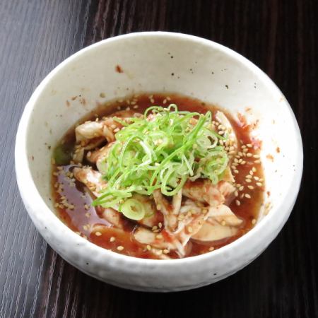 蒸し鶏梅肉和え