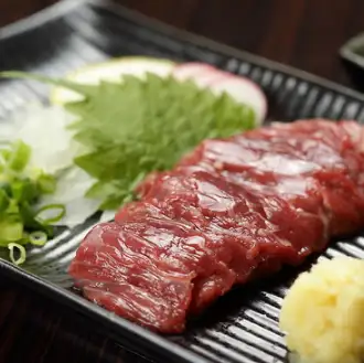 鮮度抜群の馬肉あります