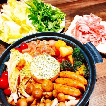 [Winter only] "Tomato and Cheese Hot Pot Course" using a whole mozzarella, all-you-can-drink included, 4,500 yen