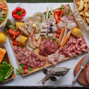 【2H飲放付◆海鮮付きBBQコース】心斎橋テラス空間で大満足バーベキュー◎肉7種に海老やホタテも