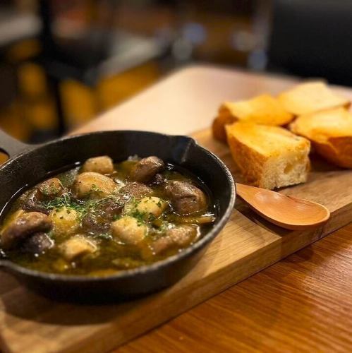 An exquisite dish! Our special ajillo♪