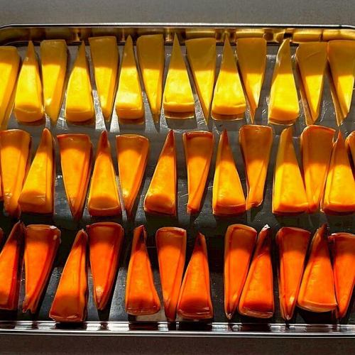 The charm of smoked food, the luxury of enjoying whimsical smoked cheese ♪