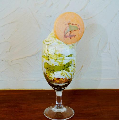 ドルフィン最中付　抹茶パフェ