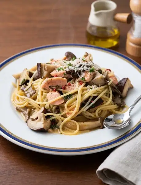 Seasonal Menu: Luxurious Oil Pasta with Fresh Autumn Salmon and Mushrooms