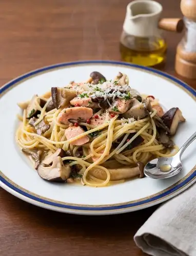 Seasonal Menu: Luxurious Oil Pasta with Fresh Autumn Salmon and Mushrooms