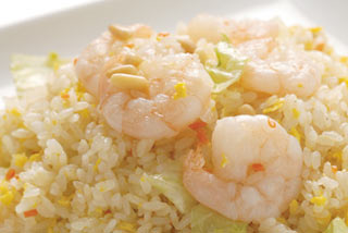 Fried rice with salted prawns