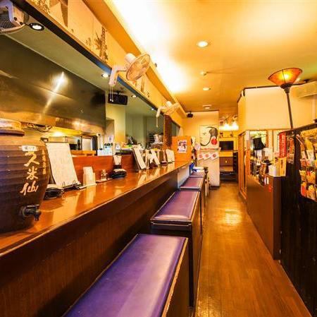 20人から50人以上の大人数貸切にも対応可能です。各種宴会やイベントなど、さまざまなシーンでご利用いただけます。ゆったりとしたスペースで、皆さまで楽しいひとときをお過ごしください。ご相談はお気軽にどうぞ!お客様のご要望に合わせたプランをご提案いたします。