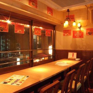 There are also private terrace seats that can accommodate up to 8 to 10 people ♪
