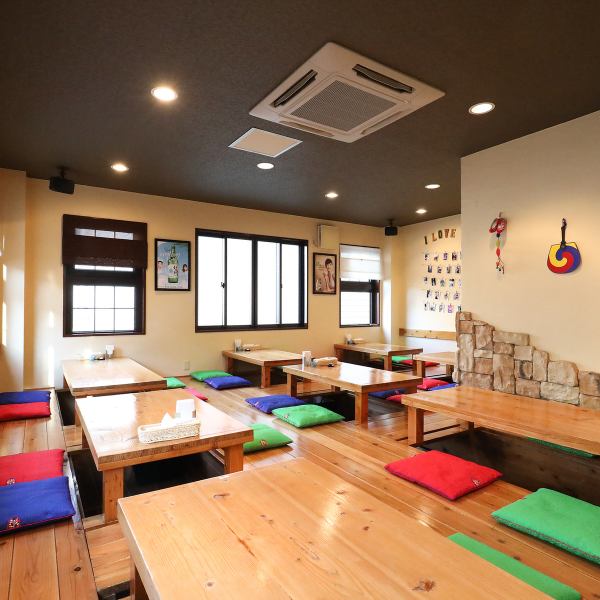 [2nd floor] The relaxing sunken kotatsu private rooms can be used for various occasions such as banquets and girls' parties! You can enjoy authentic Korean cuisine here.