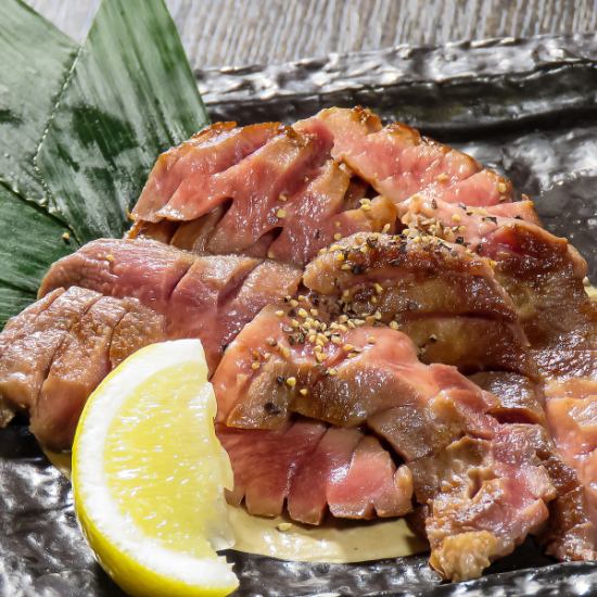 The most popular "thick sliced beef tongue grilled with salt"! It is very popular with both men and women!