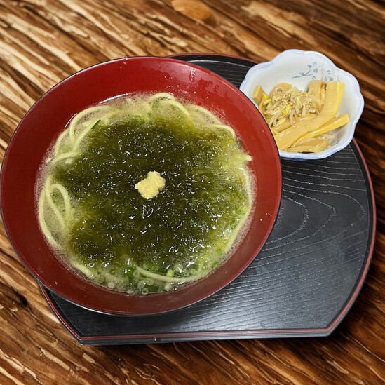 ランチ営業中♪沖縄そばやチャンプルーなど沖縄料理の定番も◎