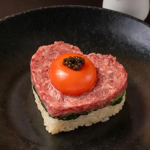 おすすめ料理は素敵な一品も◎