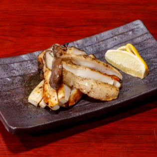 Charcoal-grilled king oyster mushroom