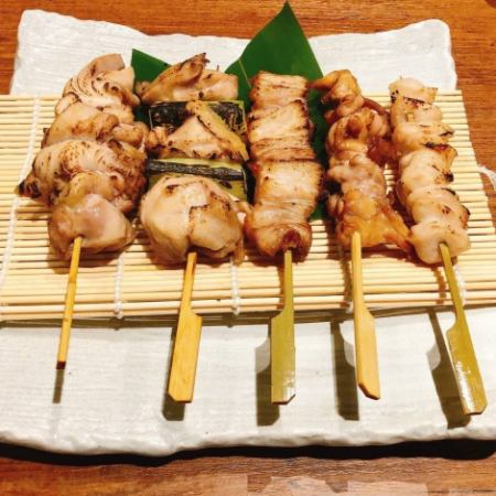 [For take-out] Ryoma's special! Assorted charcoal-grilled yakitori (10 pieces) 1,000 yen ☆ Please make a reservation at your desired date and time!