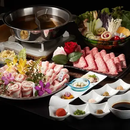 Highly Recommended!! A course comparing premium Kinbu Agu pork and Yamashiro beef <6 dishes total>