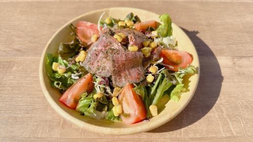 Roast beef salad