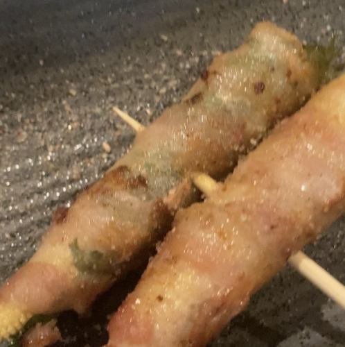 ヤングコーンガリ大葉の豚巻き