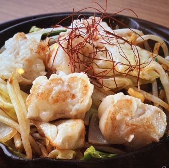 【当店自慢】とろホルモン焼きそば