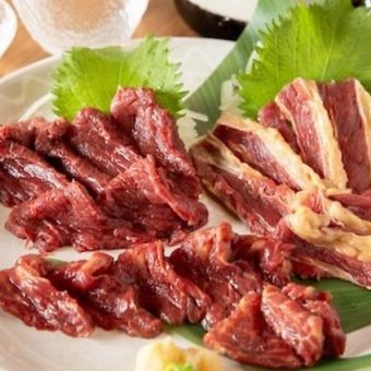 【当店自慢】馬刺し三点盛り