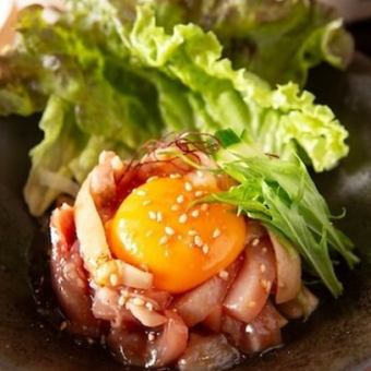 地鶏ユッケ