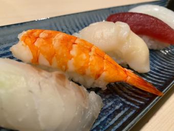 Sushi Omakase Onigiri 5 pieces
