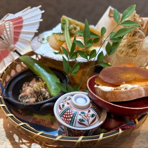 日本酒に合わせたおつまみ盛り合わせ