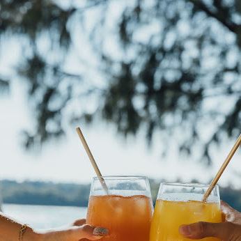 海風を感じるお席で乾杯♪