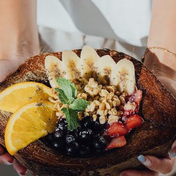 南国フルーツをたっぷりと使った、女性に大人気の『Acai Bowl』♪