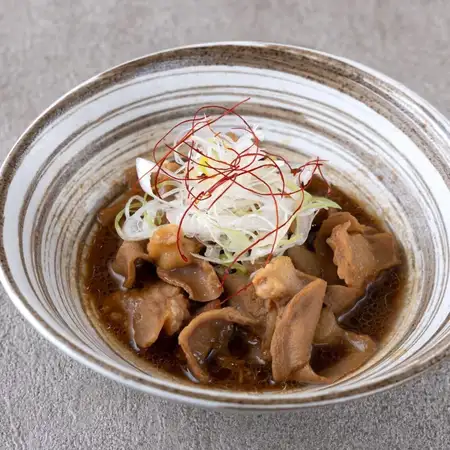 信州みその馬モツ煮込み