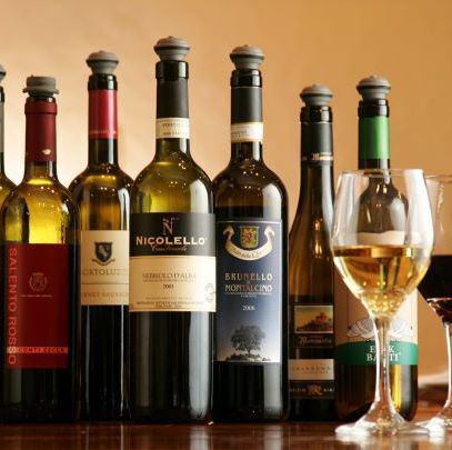本格イタリアンと相性抜群のワインメニューも約40種類ご用意♪