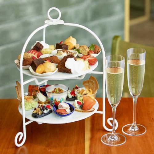 【週末1日3組☆15:00~16:00限定!】テレビでも取り上げられました♪アフタヌーンティー☆スプマンテ付